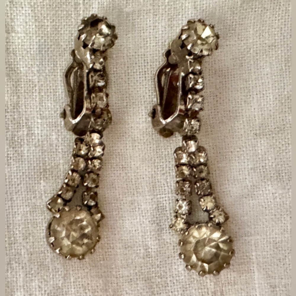 vintage rhinestone earrings